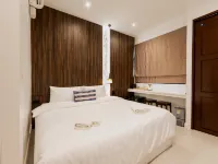 Continuum Hotel Udonthani 우동피타야누쿤 학교 주변 호텔