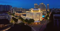 STRAIT PLUM INTERNATIONALC HOTEL - วิวภูเขา