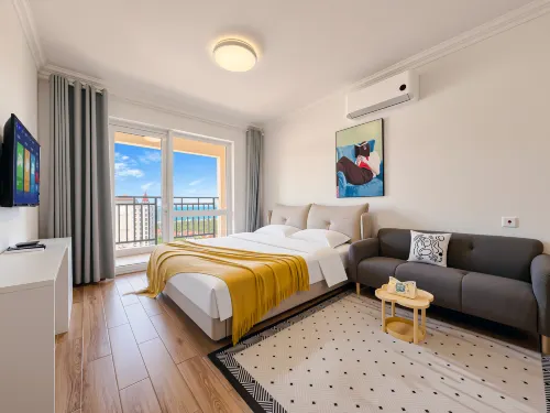 Xuegaojia Scenic Apartment