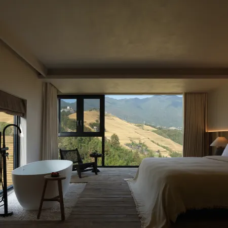 Yizhai (Longji Terraces View Inn)