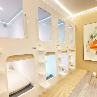 Japanese Sleep Box Da Nang Airport โรงแรมใกล้Phap Lam Pagoda