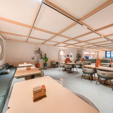 Orange Hotel (Yanjiao Chaobai River Yungu)