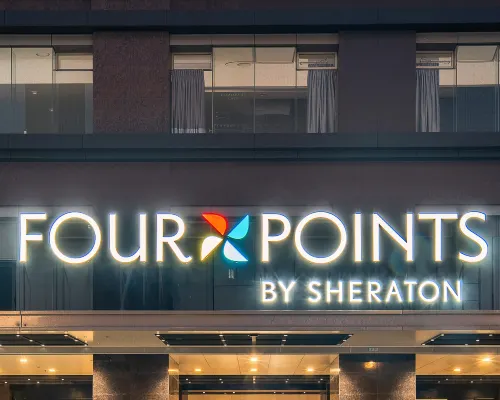 Four Points by Sheraton Wuxi Liangxi 東林学院周辺のホテル