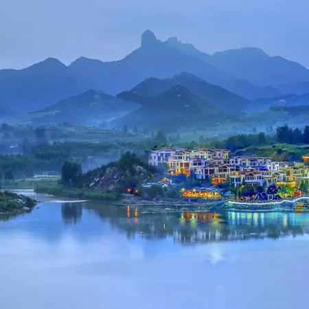 Hong Homes Hot Spring Holiday Retreat