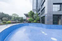 Grand  Noble  Hotel - Rooftop Pools