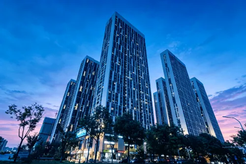 Oak Hotel (Taiyuan Mixc Jinyang Lake Convention and Exhibition Center) - Apartments
