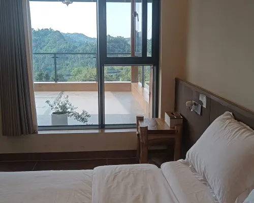 Chazhuxi Inn Hotels in Muchuan