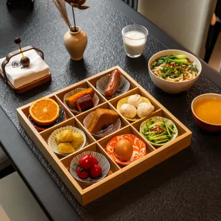 Floral Lux Hotel·Tangqing Hot Spring Hotel (Xinzhou Ancient City Branch)