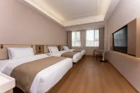 Green Valley Nice Hotel