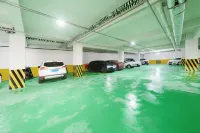 星河棲心ホテル（岷州不夜城） - 駐車場