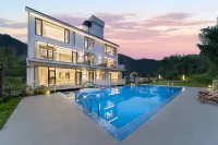 Ningguo Shuilinjian · Mountain Bamboo Sea 360° View · Luxury Wilderness Villa