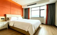 Yunxi Changhong Hotel (Qixi Square, Yunxi Bus Station) - parkir