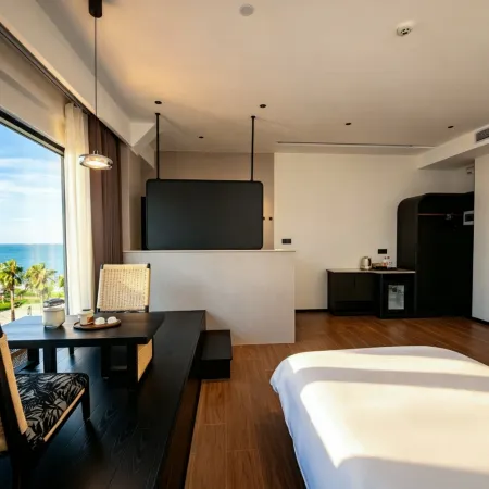 Bolan coffee resort on Meizhou Lsland