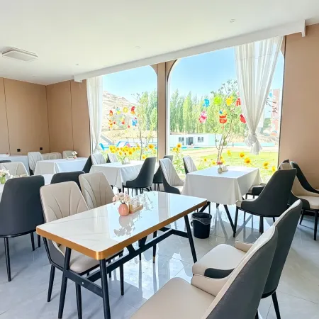 Beitun City Urban Star Hotel