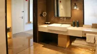 格蘭雲天インターナショナルホテル 西安灃東 - インフィニティプール
