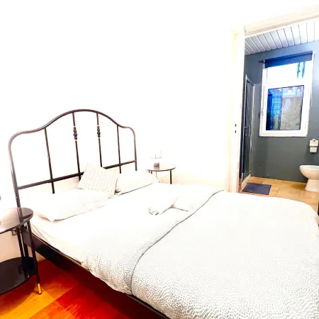 SwissPorto Guest House