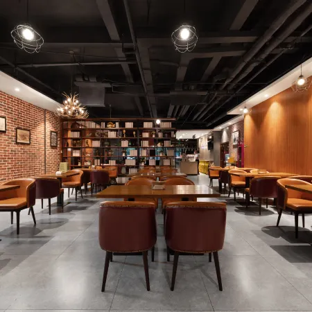 Jiayuan Hotel (Hami Yingbin Avenue)