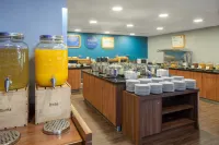Holiday Inn Express BIRMINGHAM - SNOW HILL by IHG - breakfast