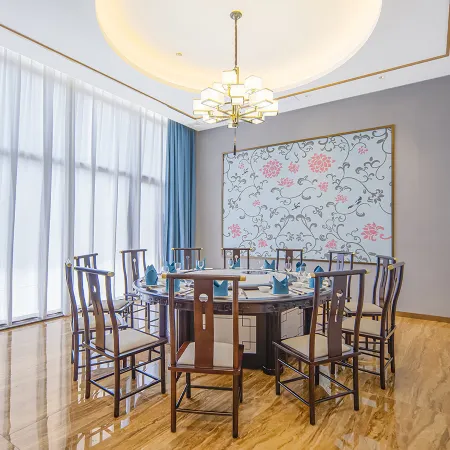 Vienna International Hotel (Yunfu Century Avenue)