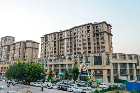 Borrman Hotel (Tengzhou Railway Station Zhenai Square) Отели рядом с достопримечательностью «Tengzhoushi Shimin Park»