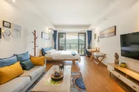Yangjiang Hailing Island Boyue Holiday Apartment (Nigent Gold Coast) Hotel dekat Minjie Gold Beach