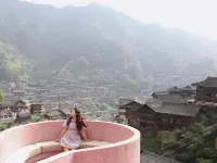Mountain Live Inn (Xijiang Qianhu Miao Village Store) Hotel a 