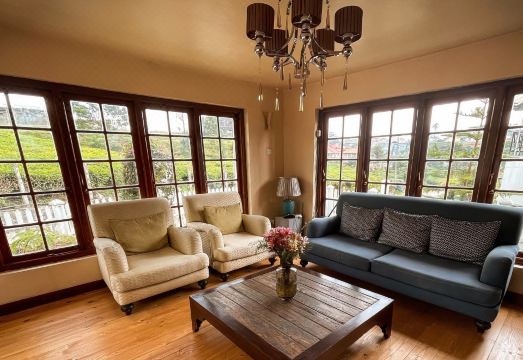 빌라 티 필드 조식