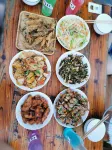 the Island Meets My Home Hostel - sarapan