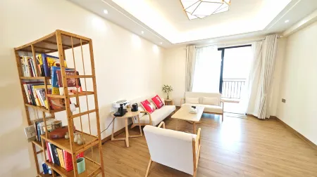 Jade Bay Yoga Resort Hotel Отели рядом с достопримечательностью «Liu'ao Peninsula»