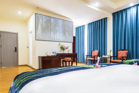 鳳輝.Sunshine日照雪山度假飯店（德欽飛來寺店）