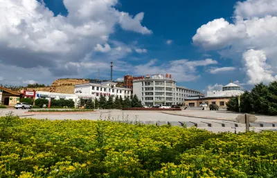 Yilisha Resort Hotels near Yue Sha Island - Sightseeing Corridor