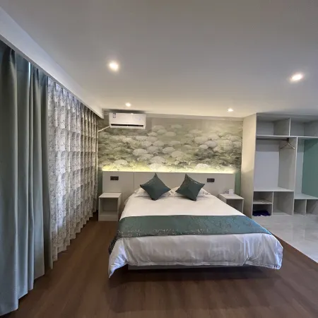 Helan Youth Hotel (Shuofang Street)