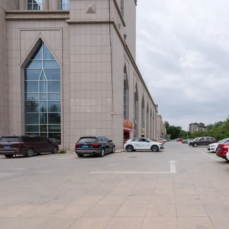 Yuanwang Yuanmeng Hotel (Yinchuan Desheng Industrial Park)