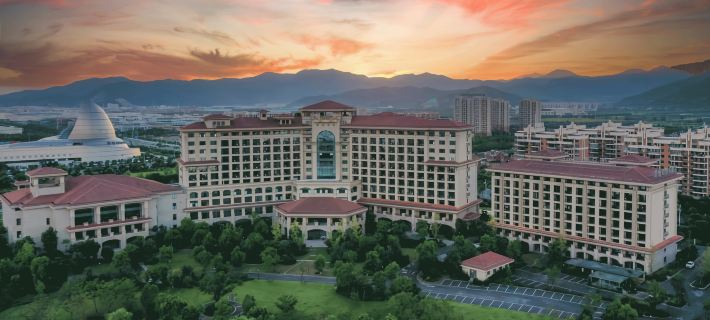DoubleTree by Hilton Ningbo Chunxiao Hotels in Ningbo