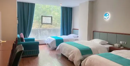 Asbestos Jiayi Hotel Отели рядом с достопримечательностью «SiChuan YaAnShi ShiMianXian BuXingJie»