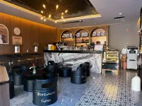 Blue Pan Water City Homestay - bar