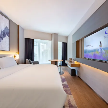 Lavande Hotel (Beihai Hepu High-speed Railway Station Haisi Shougang Branch)