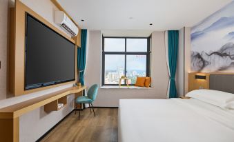 Urba hotel  (Anji Wanda Sulu Metro Station Branch)