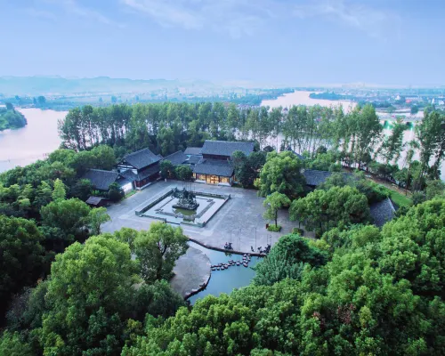 Shaoxing Yihu Wineyard  hotel Hotels near Shaoxing Keyan Mountain