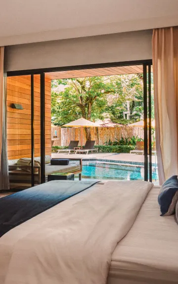 คาบานาพร้อมสิทธิ์เข้าใช้บริการสระว่ายน้ำ