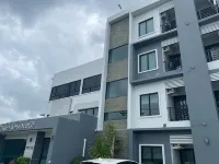 دي بيرايا ريزيدنس Hotels near مطار فوكيت الدولي