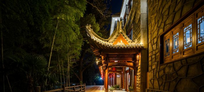 Floral&nbsp;Hotel· Lushan Yuyuan Pavilion Hotel (Lushan Love Guanyin Bridge Store) Hotele w: Jiujiang