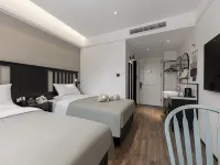Ginza Jingsu Hotel (Jinan Lok Yuen Street, Quancheng Square, Kuanhouli Store) Hotel in zona Sorgente Heihu