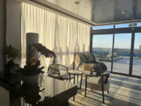 DeHong Apartment Hotel Hotels in Pingluo