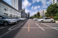 Perenc Hotel - parking