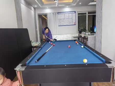 Xingren Agile Hotel Отели в г. Синжэнь