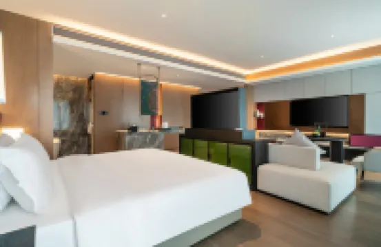 Fengdong ZiJin Hotel Hotels near Xianxi Railway Station