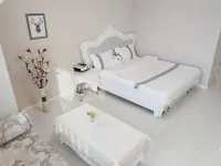 Beishe Selected Apartment (Shenyang North Railway Station South Square) - balcony
