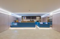 HanTing Hotel (Xi'an Saige Xiaozhai Subway Station) Hotels near ecco