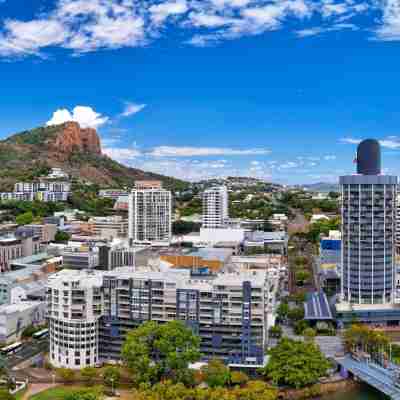 Hotel Grand Chancellor Townsville Hotel Exterior